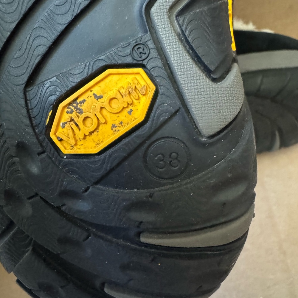 Dansko Black Mules With Plush Lining And Sturdy S… - image 6